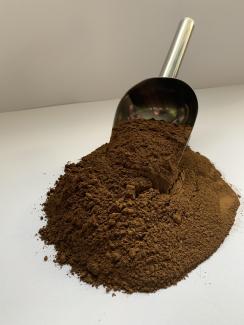 Iron(hydr)oxide powders